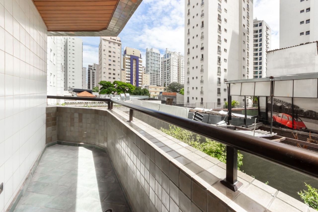 Apartamento, 3 quartos, 130 m² - Foto 2