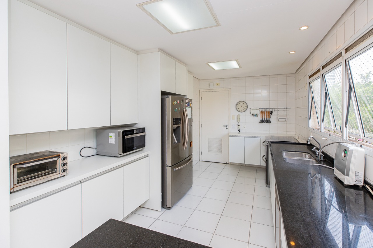 Apartamento, 4 quartos, 250 m² - Foto 35