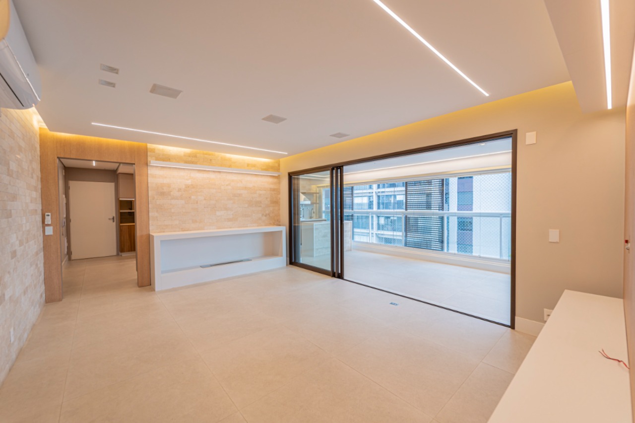 Apartamento, 3 quartos, 140 m² - Foto 2
