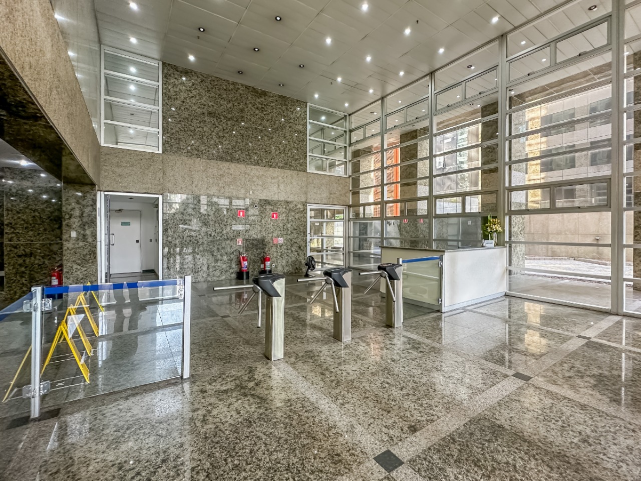 Sala-Conjunto, 440 m² - Foto 2