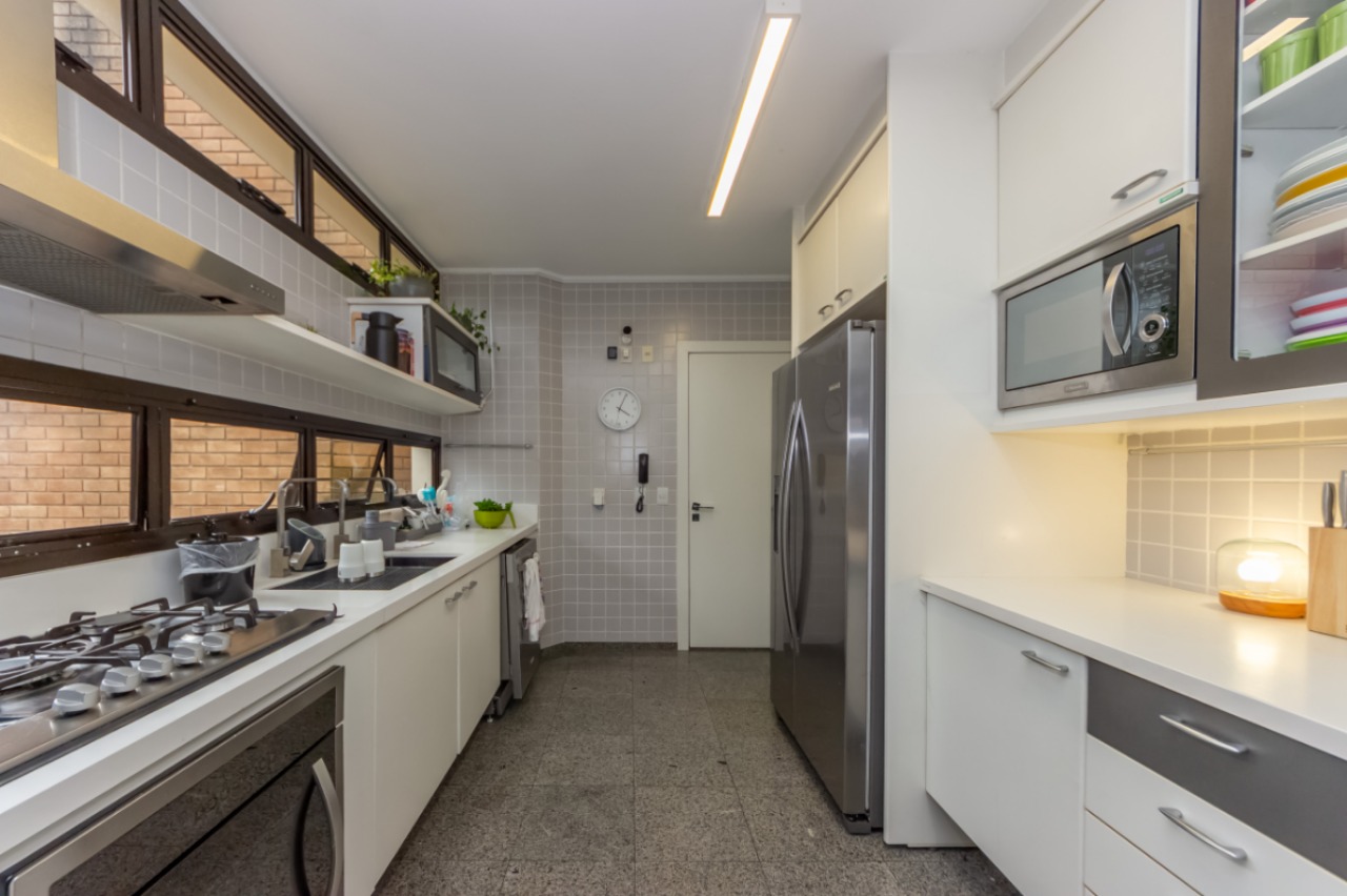 Apartamento, 4 quartos, 200 m² - Foto 12