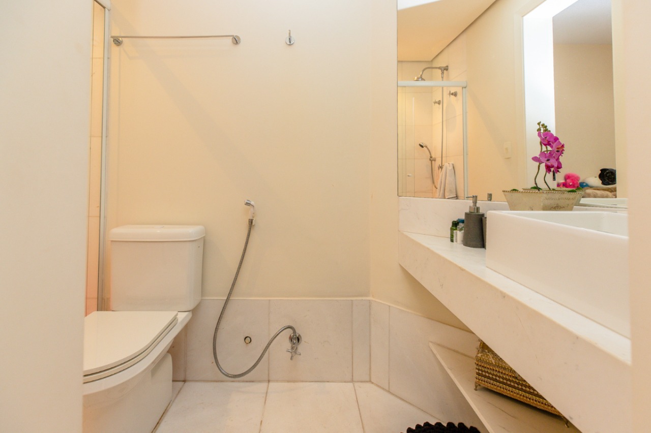Apartamento, 3 quartos, 220 m² - Foto 29
