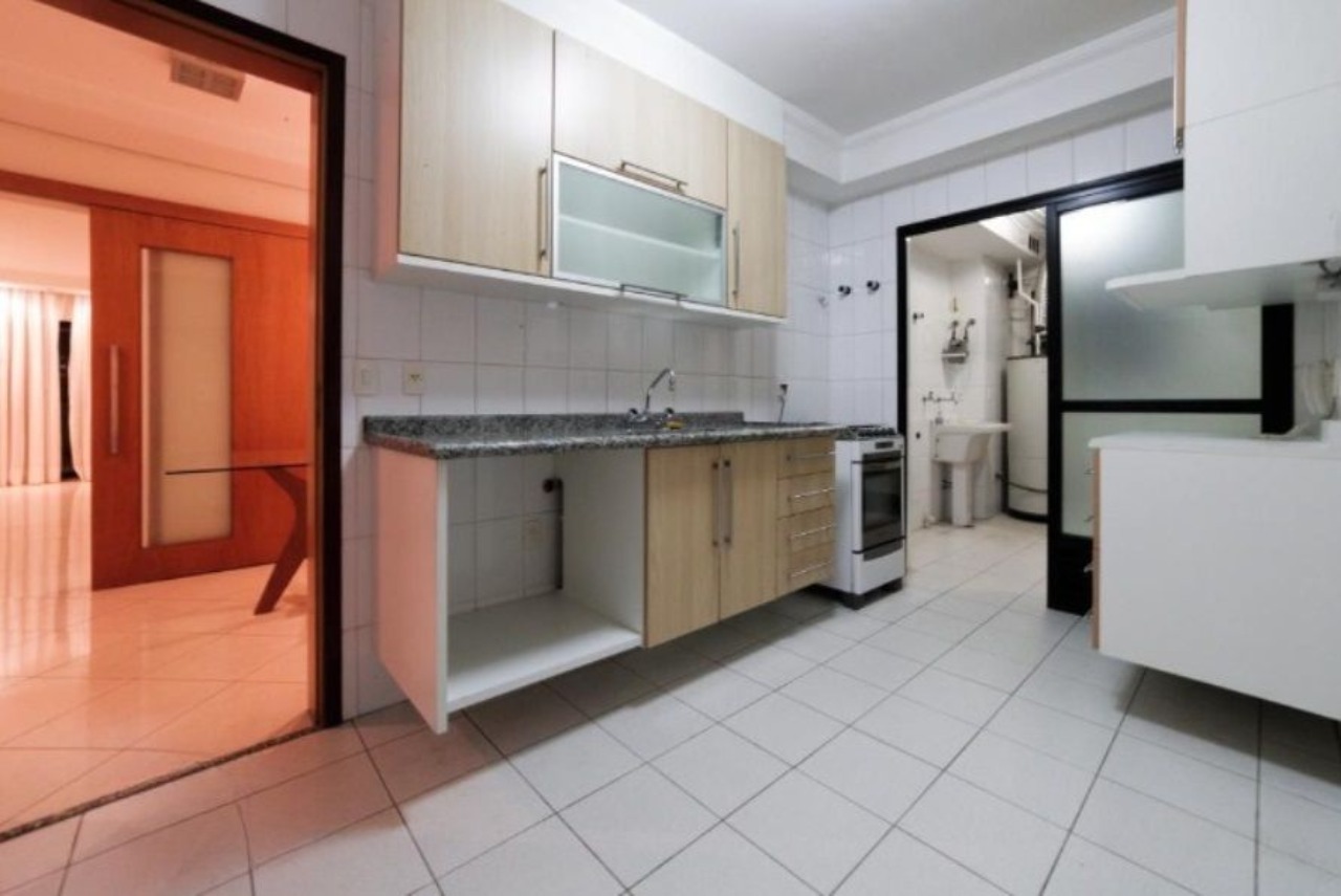 Apartamento, 3 quartos, 140 m² - Foto 3