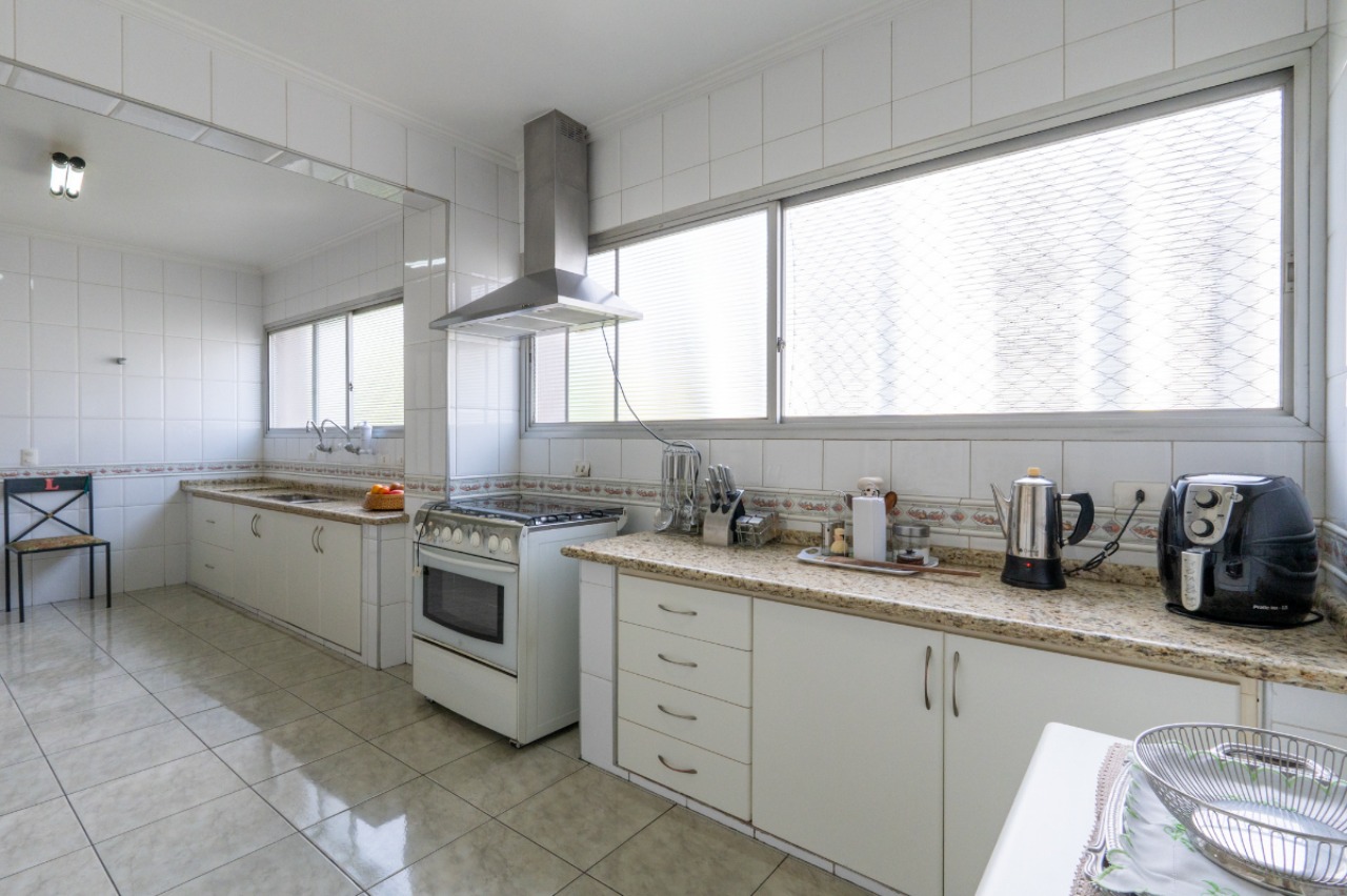 Apartamento, 4 quartos, 224 m² - Foto 12