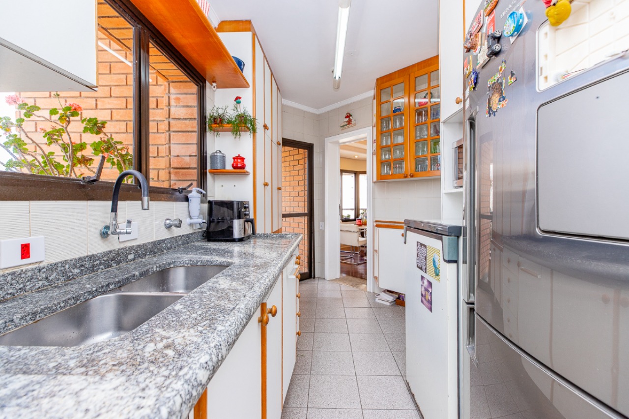 Apartamento, 4 quartos, 200 m² - Foto 17