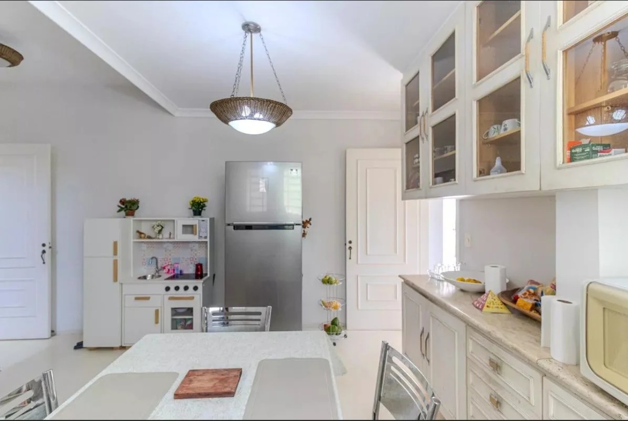 Casa, 3 quartos, 300 m² - Foto 8