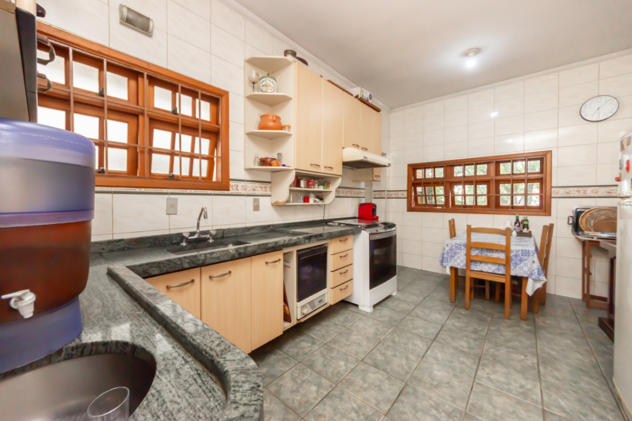 Casa, 4 quartos, 260 m² - Foto 17