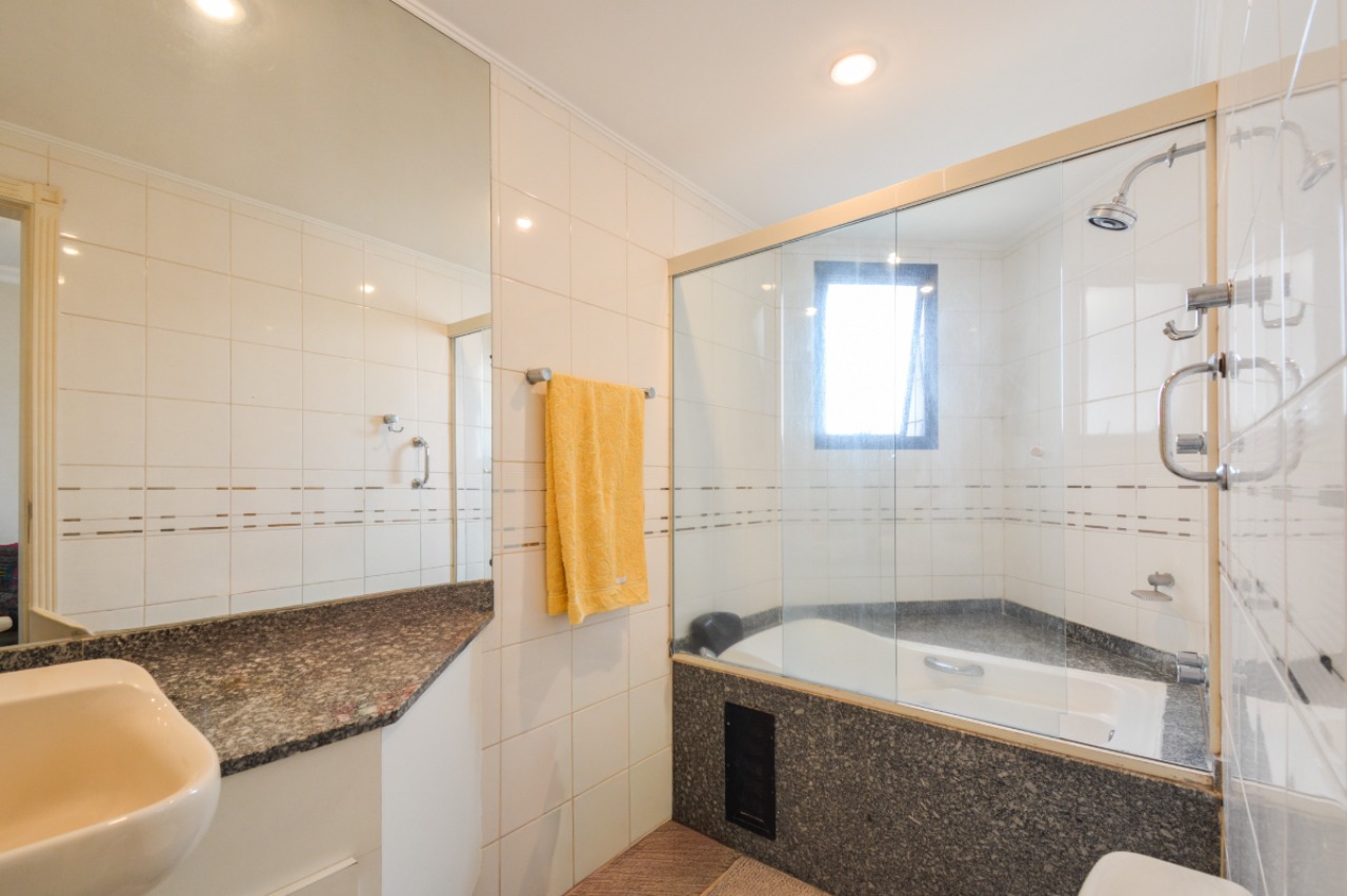 Apartamento, 3 quartos, 210 m² - Foto 17