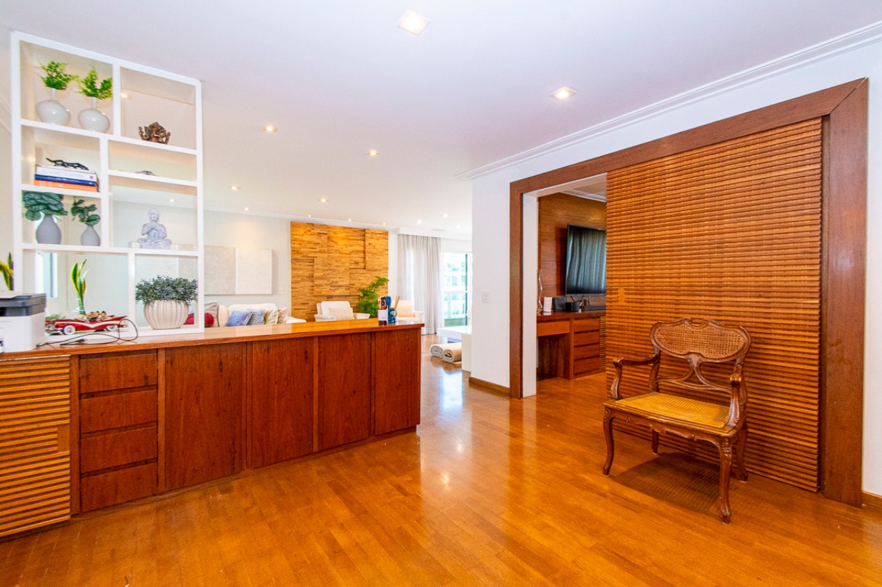 Apartamento, 3 quartos, 190 m² - Foto 10