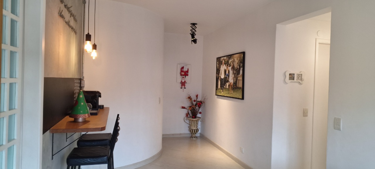 Apartamento, 2 quartos, 70 m² - Foto 2