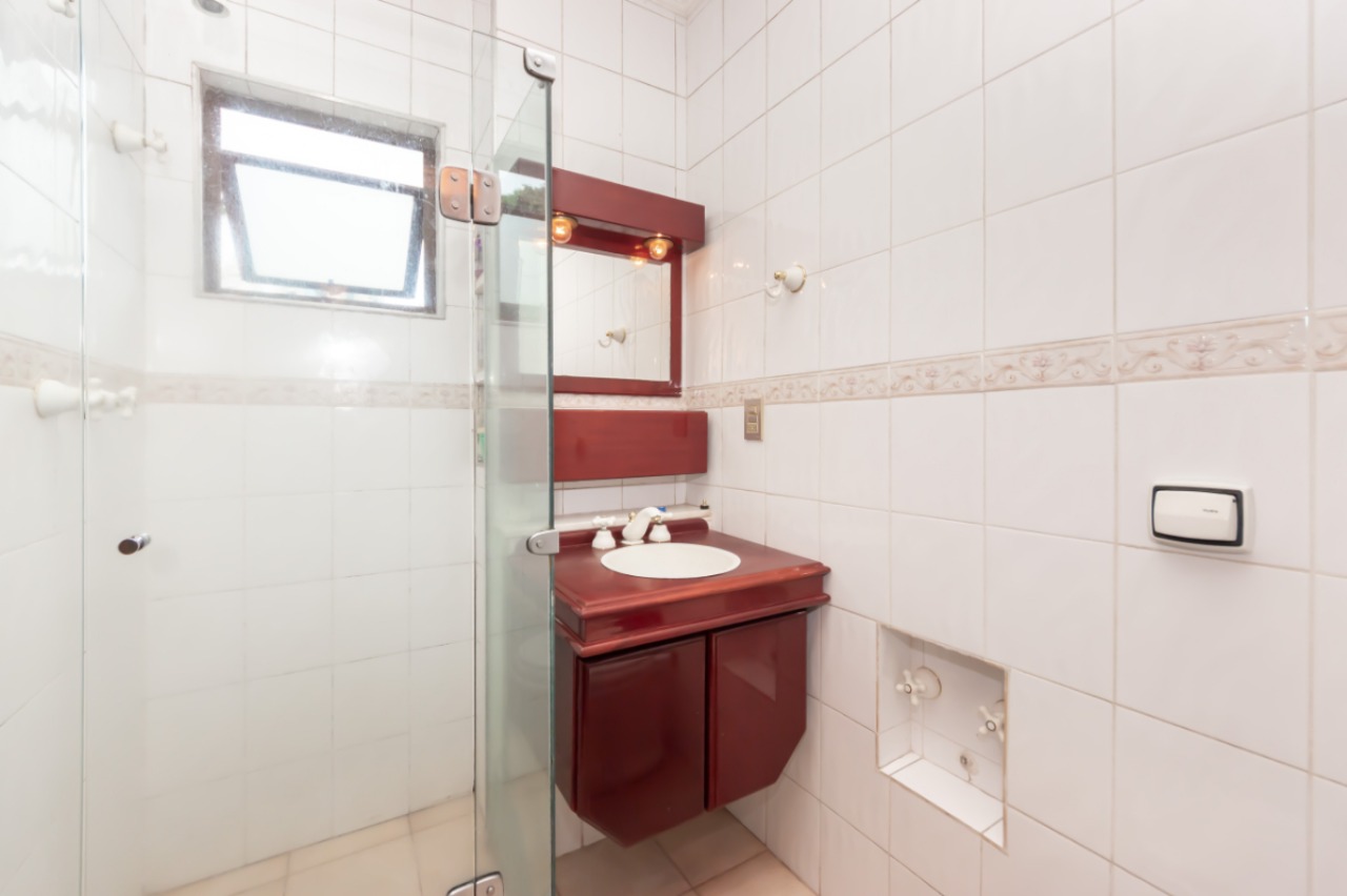 Casa, 4 quartos, 260 m² - Foto 35