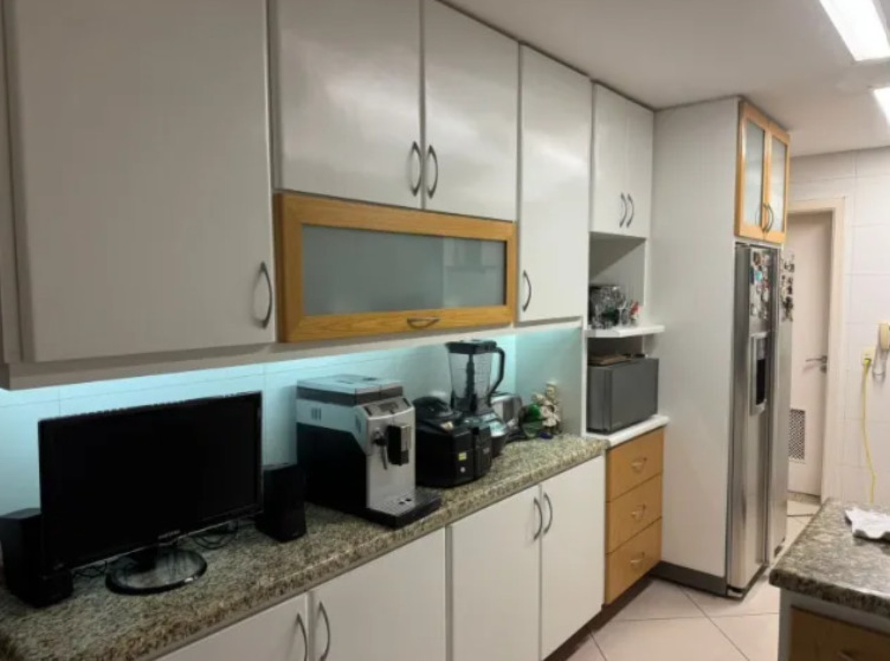 Apartamento, 4 quartos, 233 m² - Foto 12