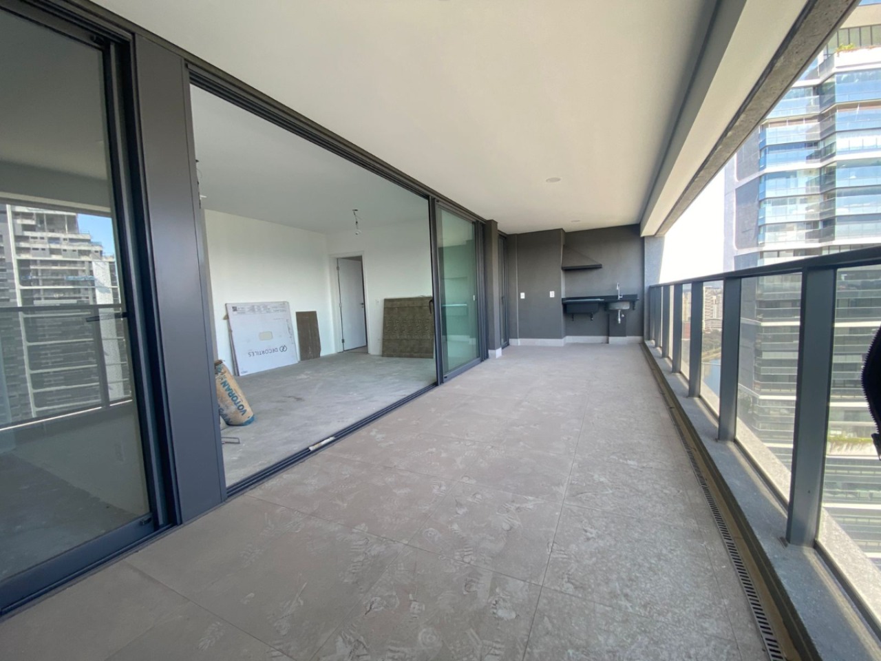 Apartamento, 3 quartos, 150 m² - Foto 2