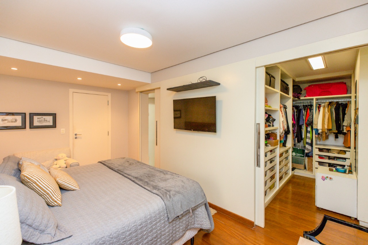 Apartamento, 3 quartos, 220 m² - Foto 32