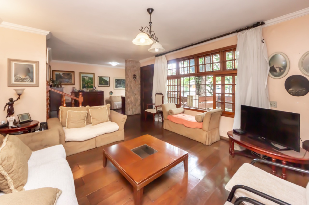 Casa, 4 quartos, 260 m² - Foto 4
