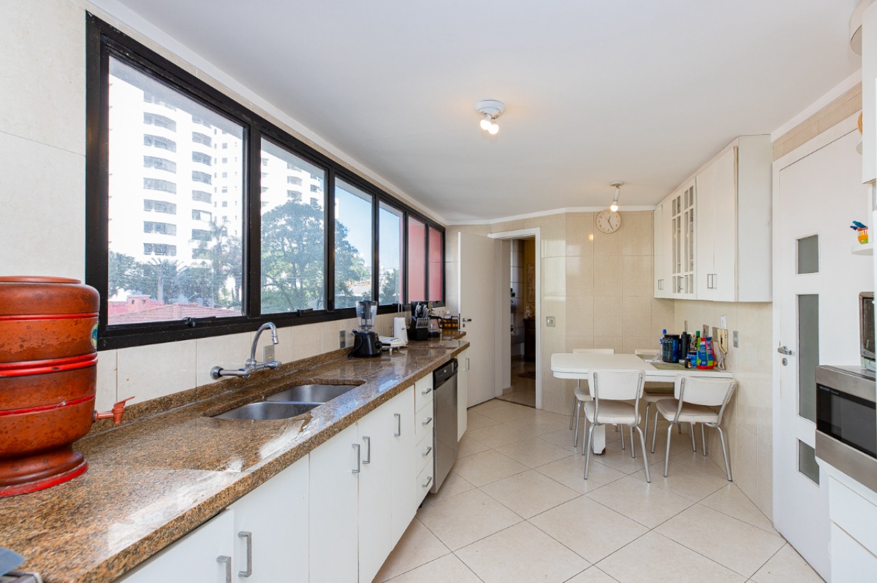Apartamento, 4 quartos, 200 m² - Foto 14