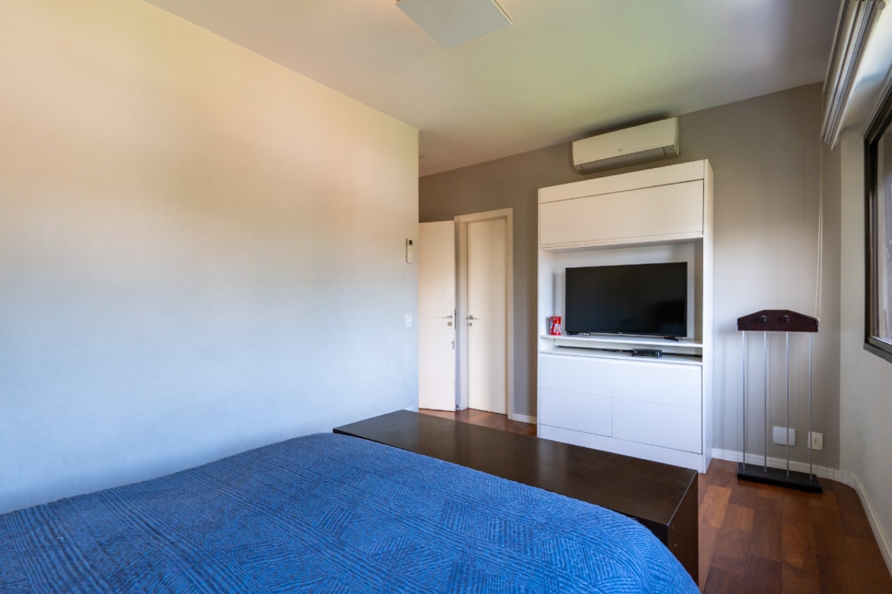 Apartamento, 3 quartos, 240 m² - Foto 19