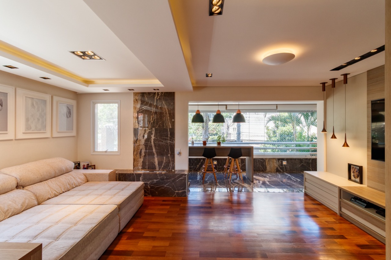 Apartamento, 3 quartos, 140 m² - Foto 1
