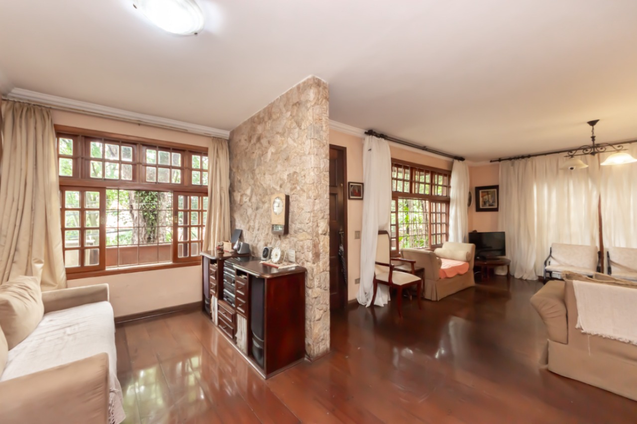 Casa, 4 quartos, 260 m² - Foto 9