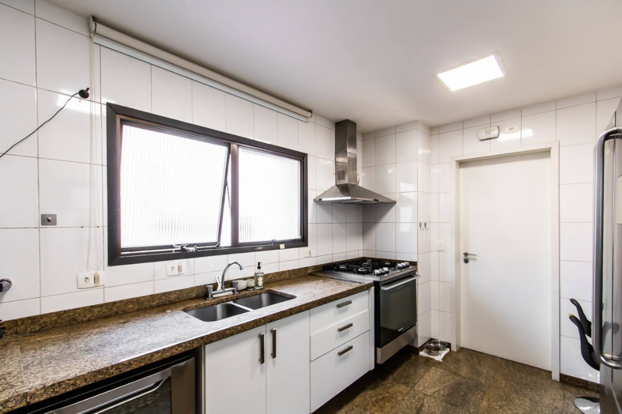 Apartamento, 4 quartos, 240 m² - Foto 33