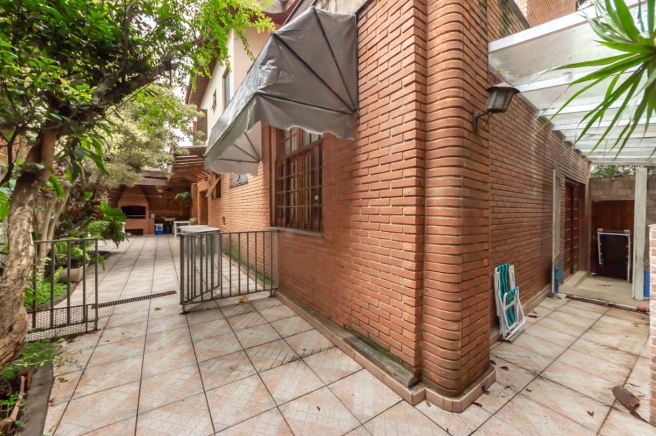 Casa, 4 quartos, 260 m² - Foto 6