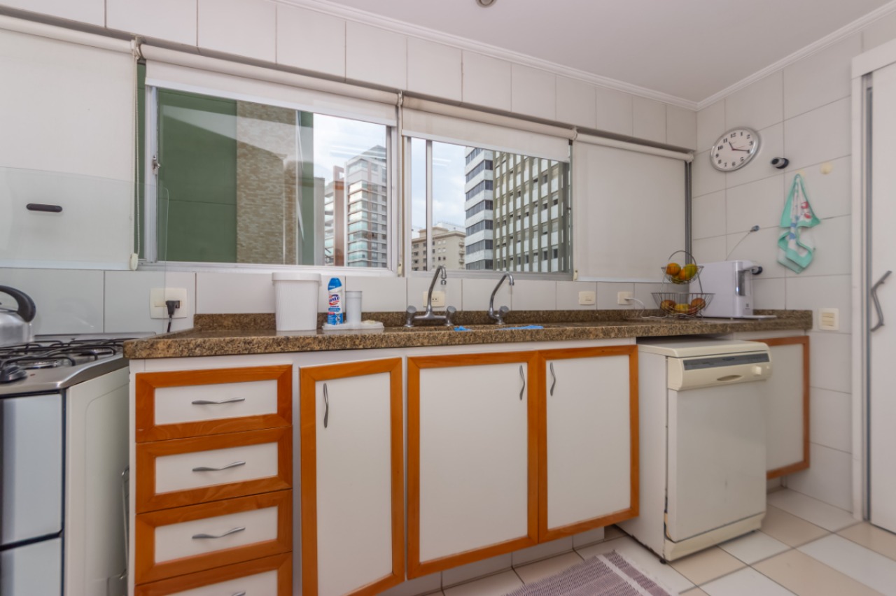 Apartamento, 3 quartos, 200 m² - Foto 11