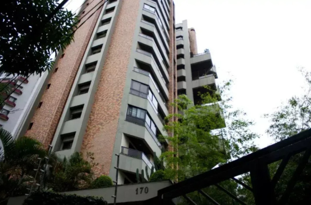 Apartamento, 4 quartos, 233 m² - Foto 1