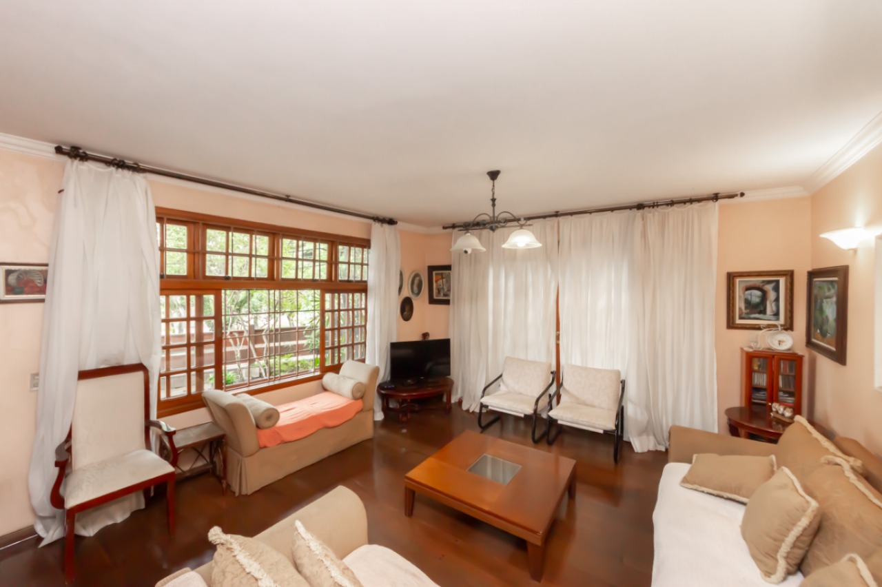 Casa, 4 quartos, 260 m² - Foto 2