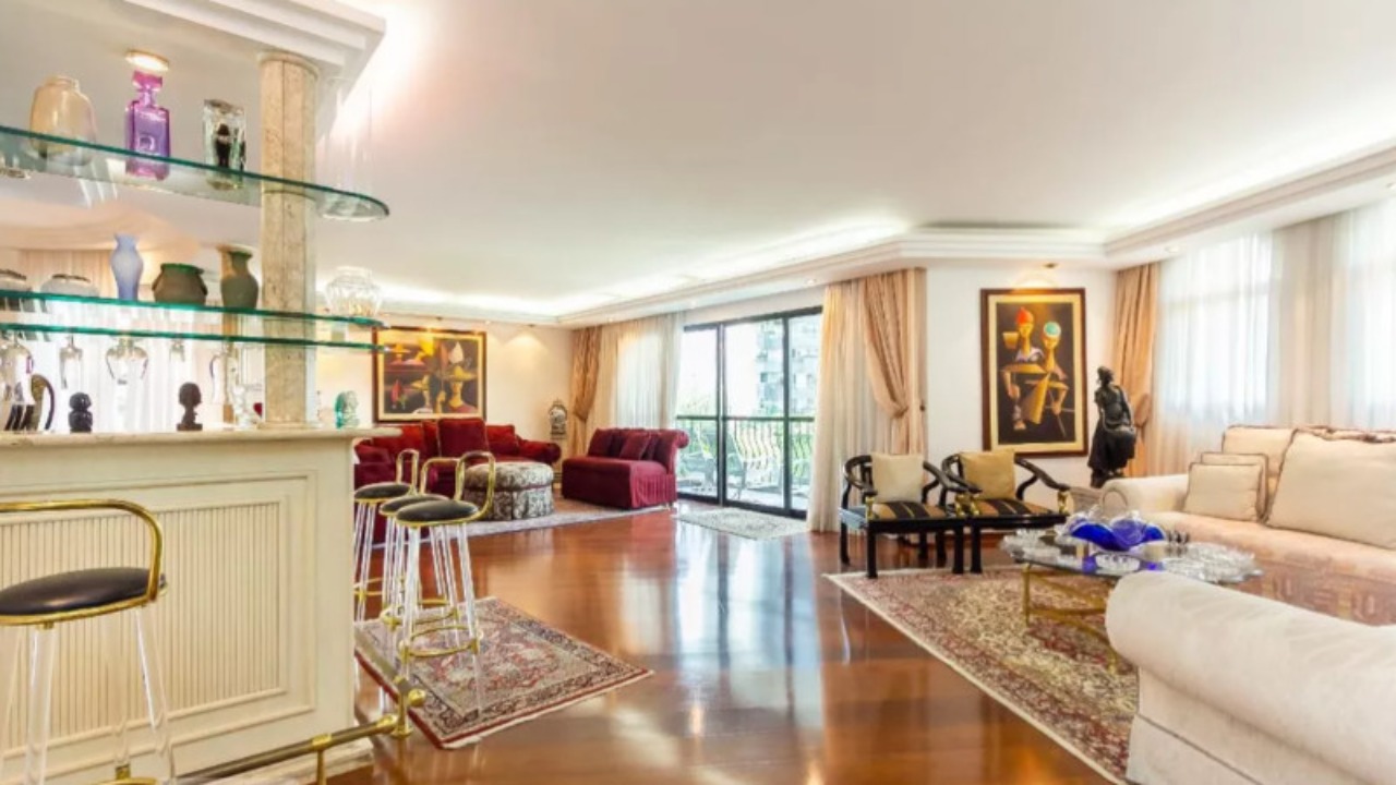 Apartamento, 3 quartos, 300 m² - Foto 1