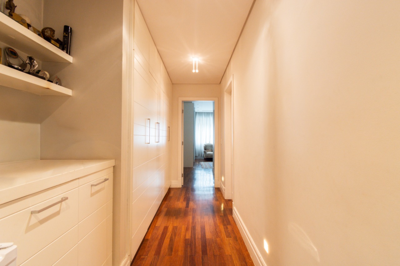 Apartamento, 3 quartos, 250 m² - Foto 21