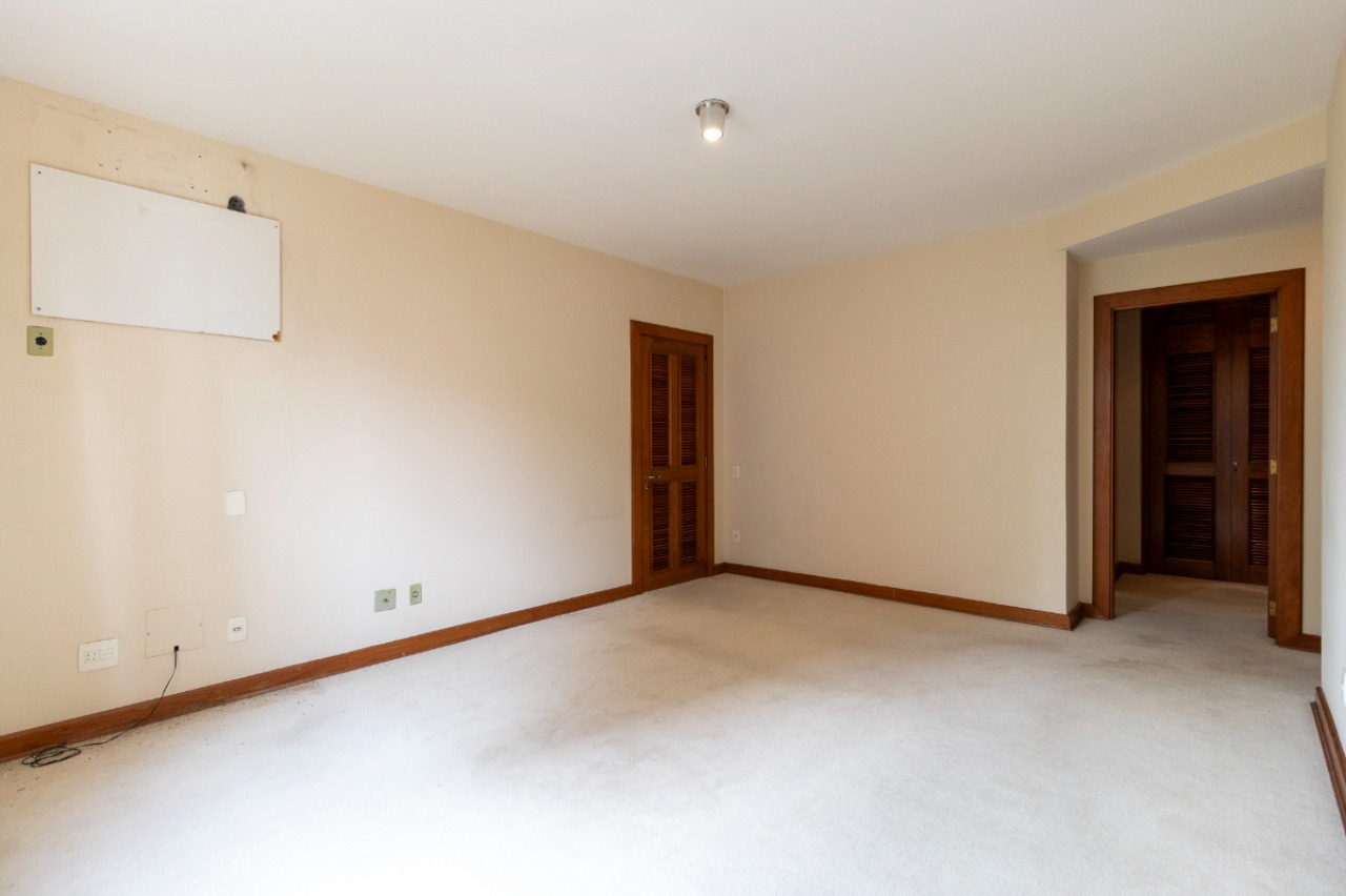 Apartamento, 3 quartos, 330 m² - Foto 25