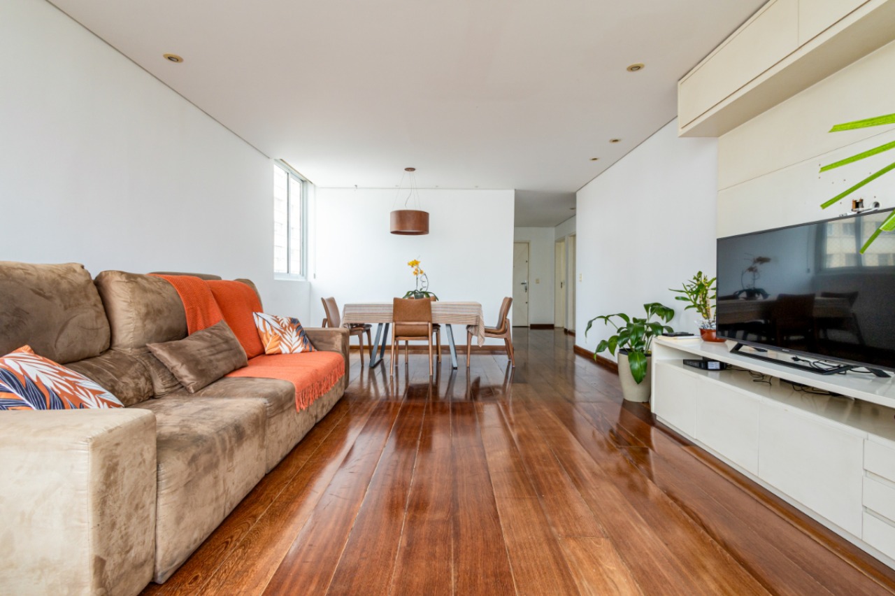 Apartamento, 3 quartos, 130 m² - Foto 2