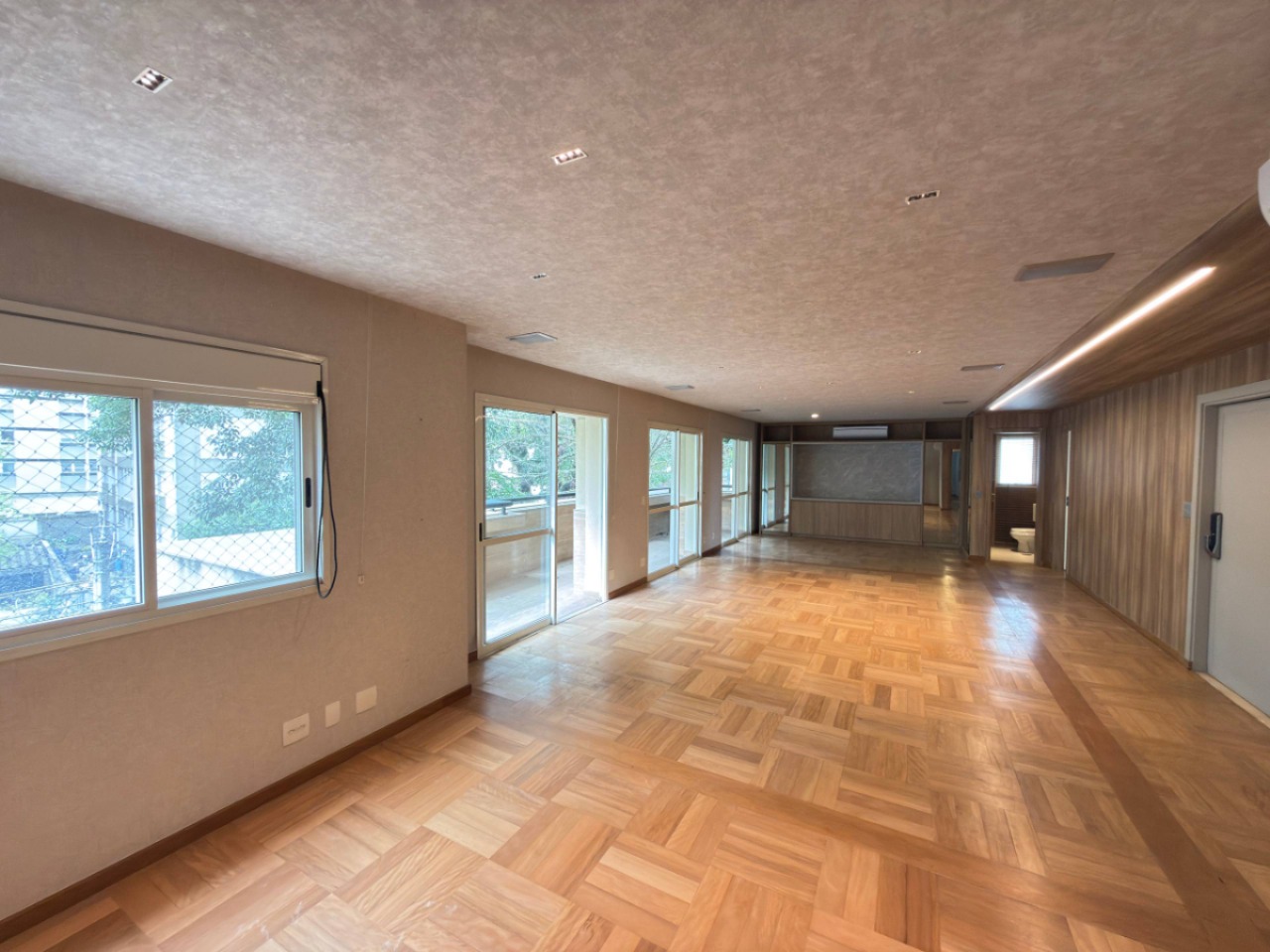 Apartamento, 4 quartos, 200 m² - Foto 1