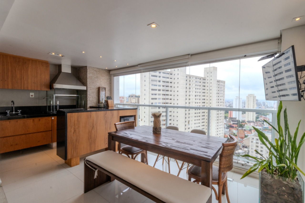 Apartamento, 3 quartos, 140 m² - Foto 1