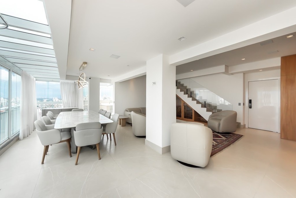 Cobertura, 3 quartos, 175 m² - Foto 2