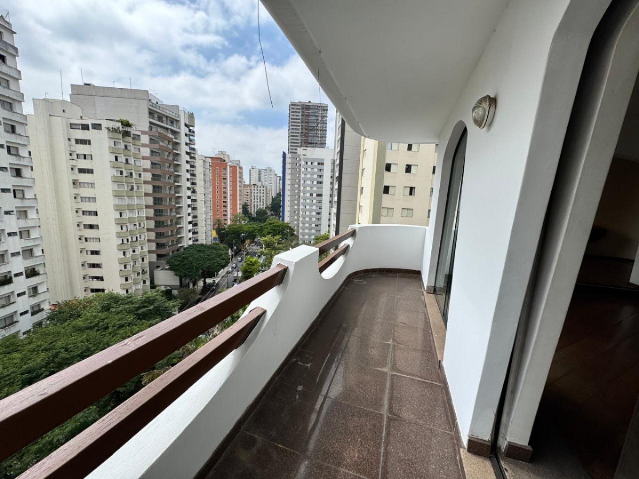Apartamento, 4 quartos, 220 m² - Foto 1