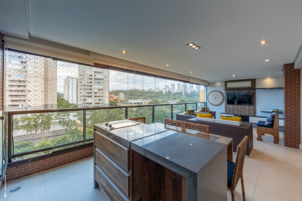 Apartamento, 4 quartos, 210 m² - Foto 1