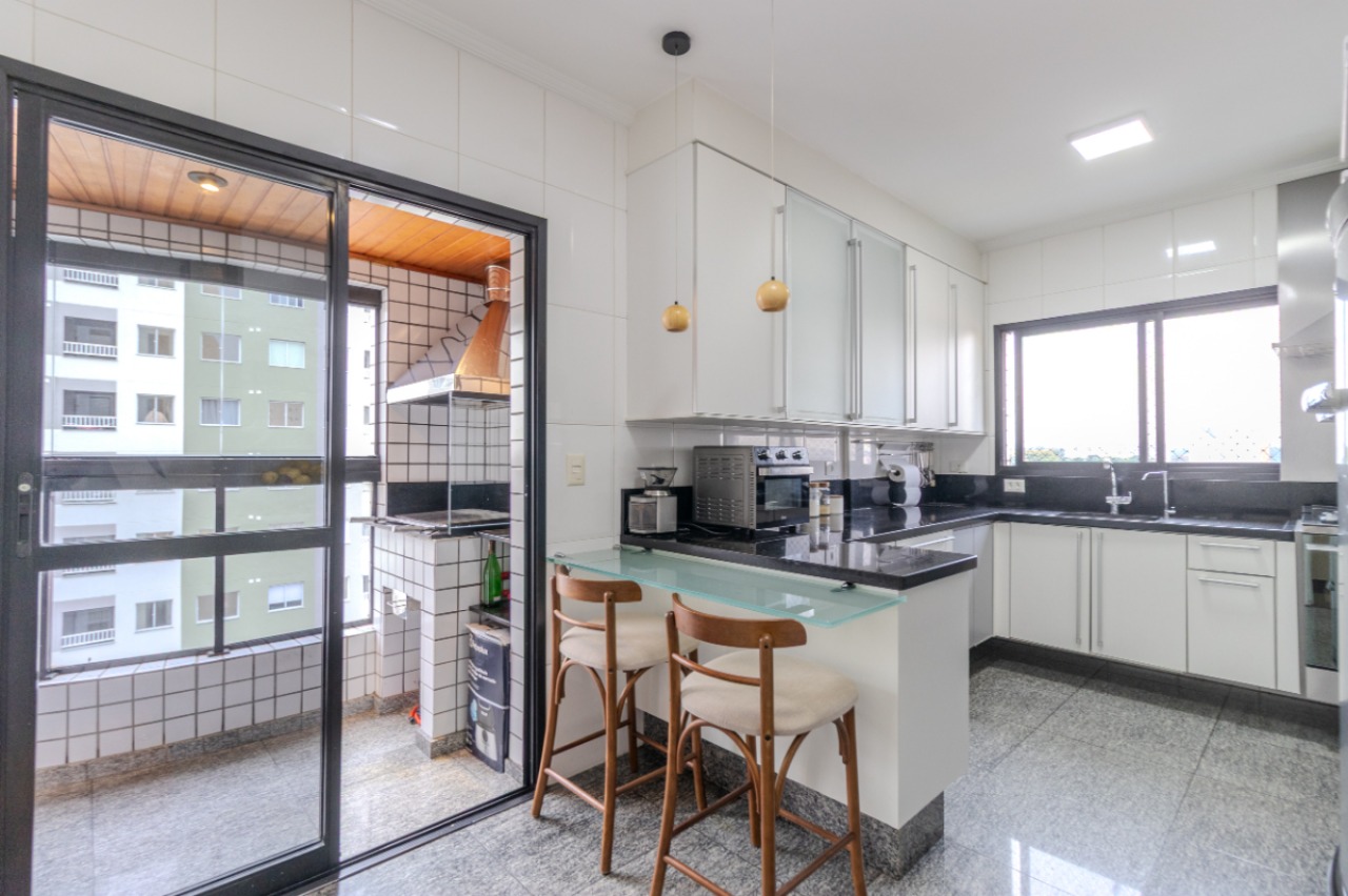 Apartamento, 4 quartos, 230 m² - Foto 10