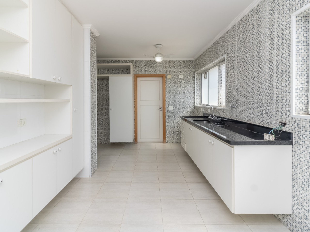 Apartamento, 3 quartos, 170 m² - Foto 3