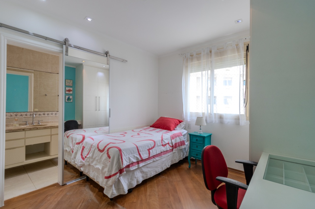 Apartamento, 3 quartos, 240 m² - Foto 17