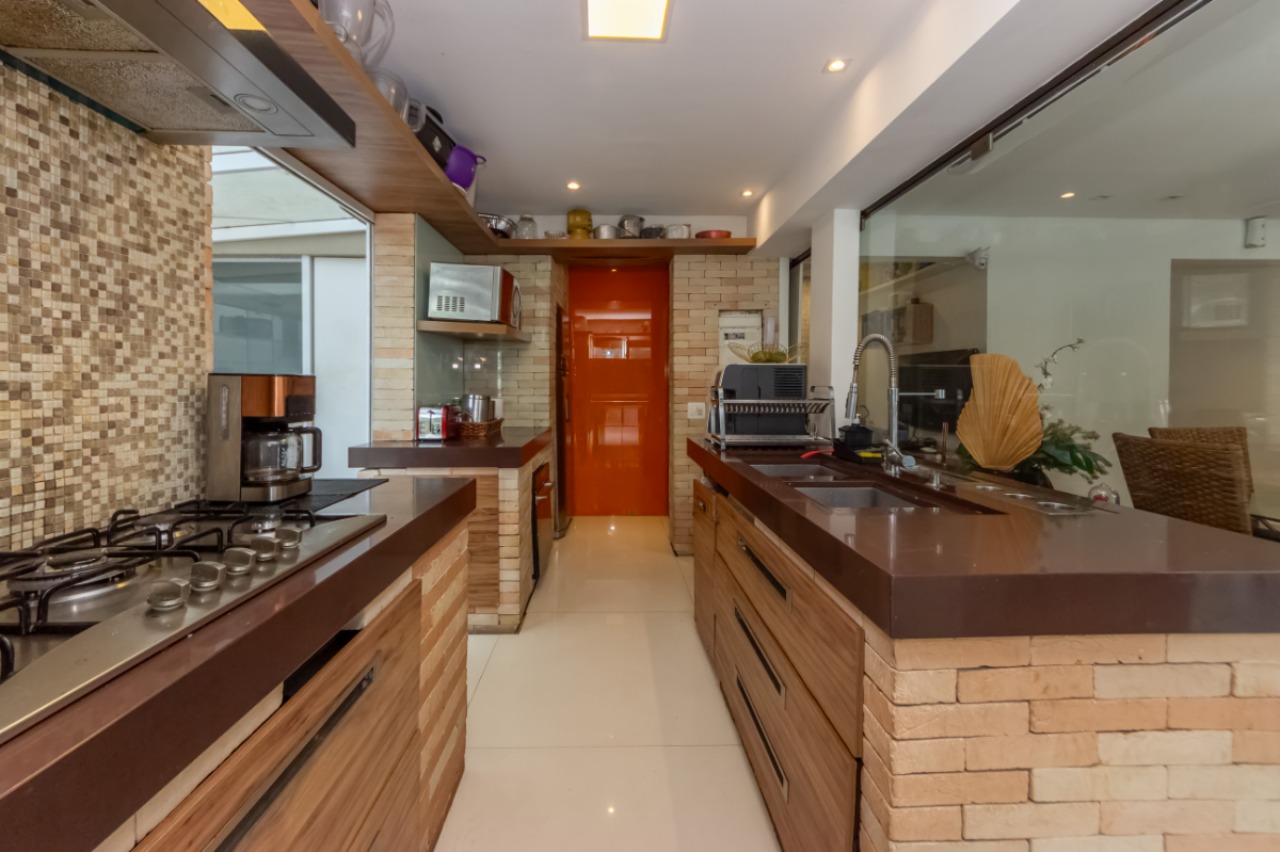 Apartamento, 3 quartos, 190 m² - Foto 13