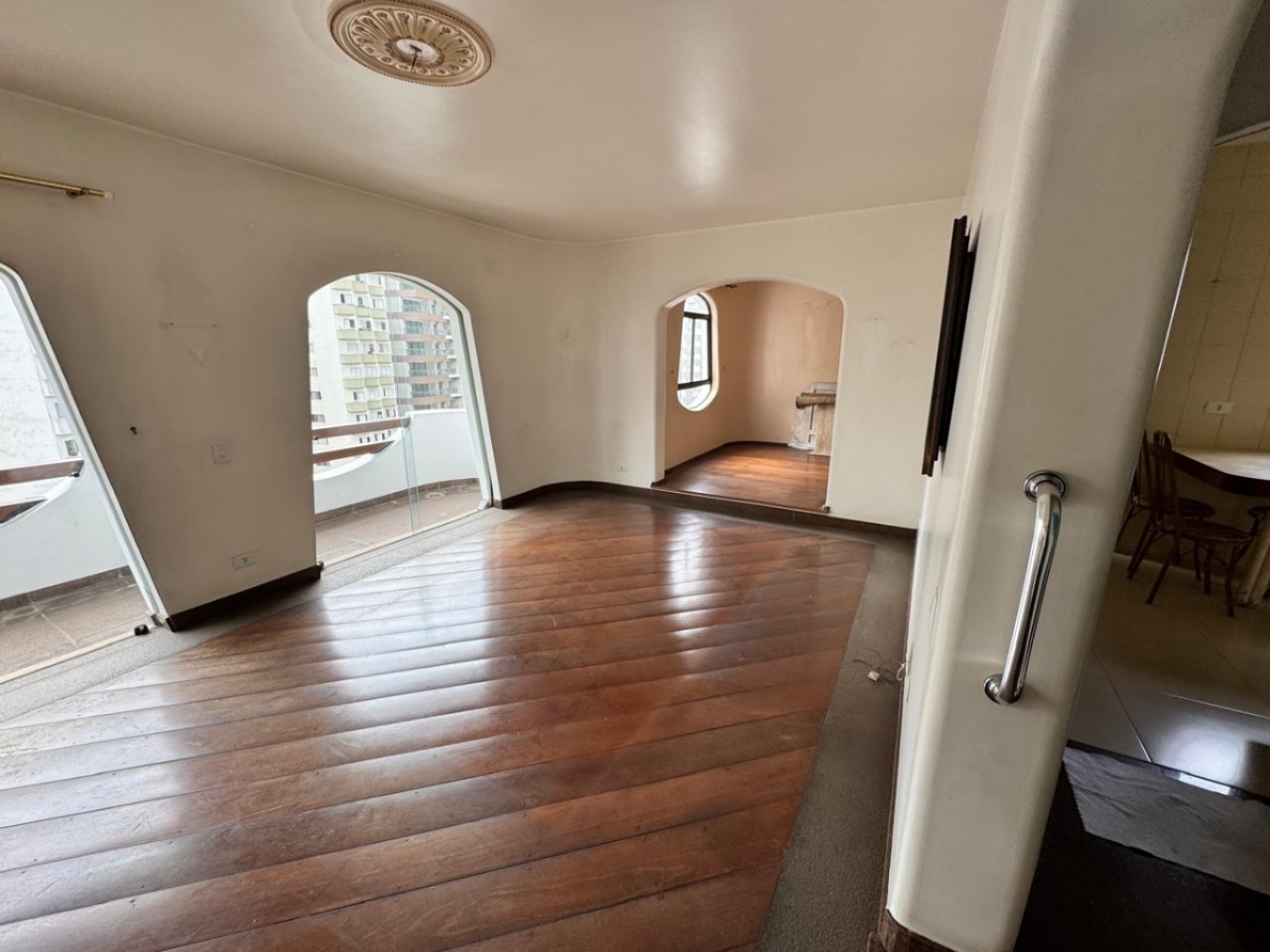 Apartamento, 4 quartos, 220 m² - Foto 2