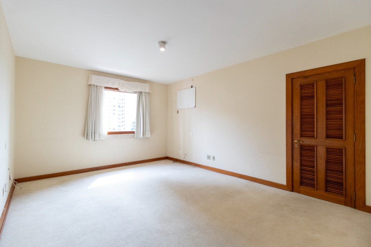 Apartamento, 3 quartos, 330 m² - Foto 23