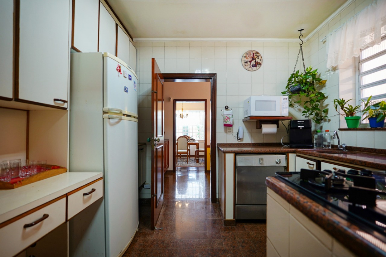 Casa, 3 quartos, 340 m² - Foto 32