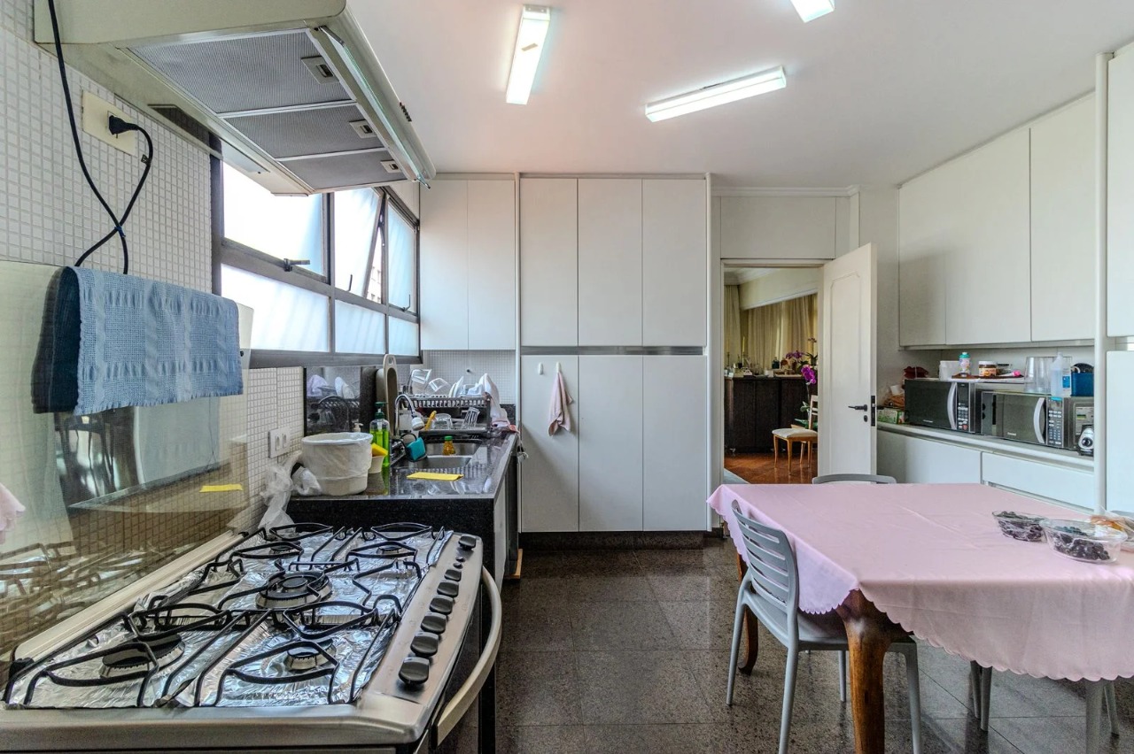 Cobertura, 4 quartos, 330 m² - Foto 11