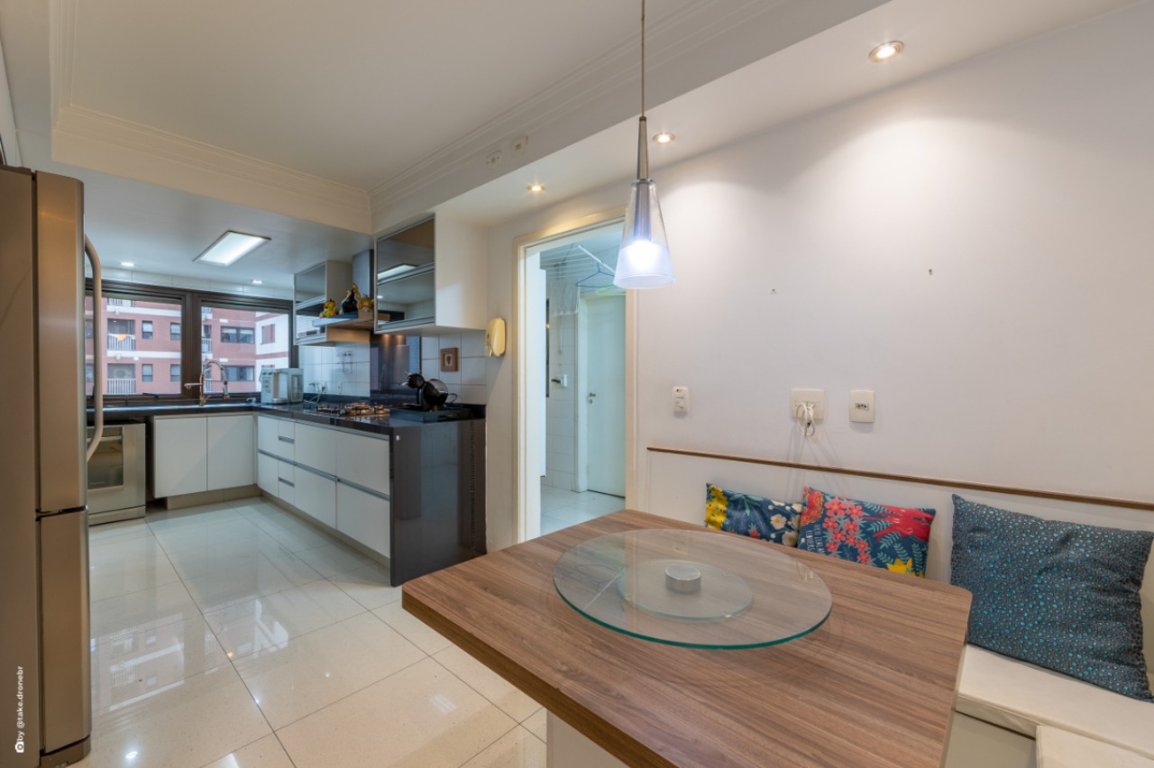 Apartamento, 4 quartos, 210 m² - Foto 23
