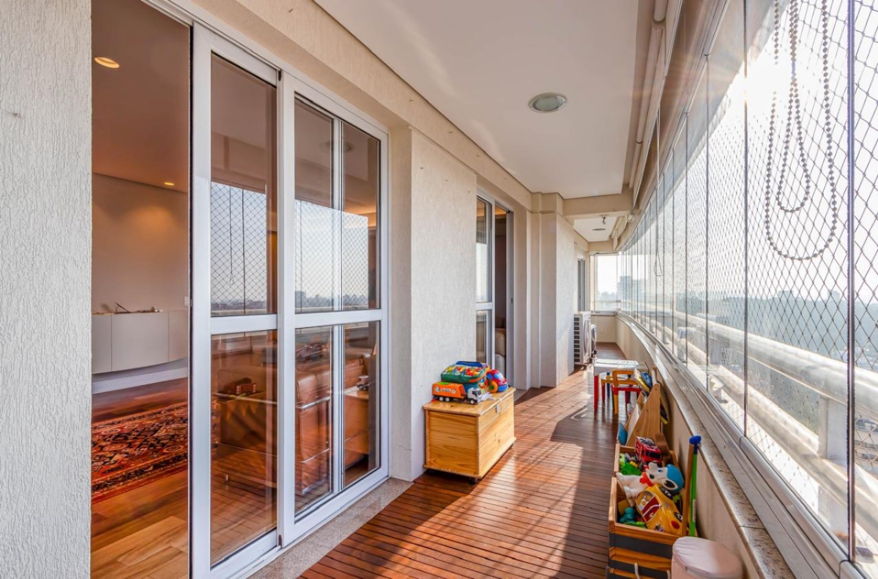 Apartamento, 3 quartos, 190 m² - Foto 1