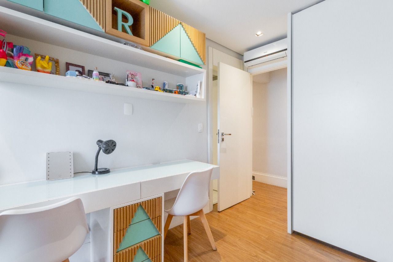 Apartamento, 3 quartos, 200 m² - Foto 21