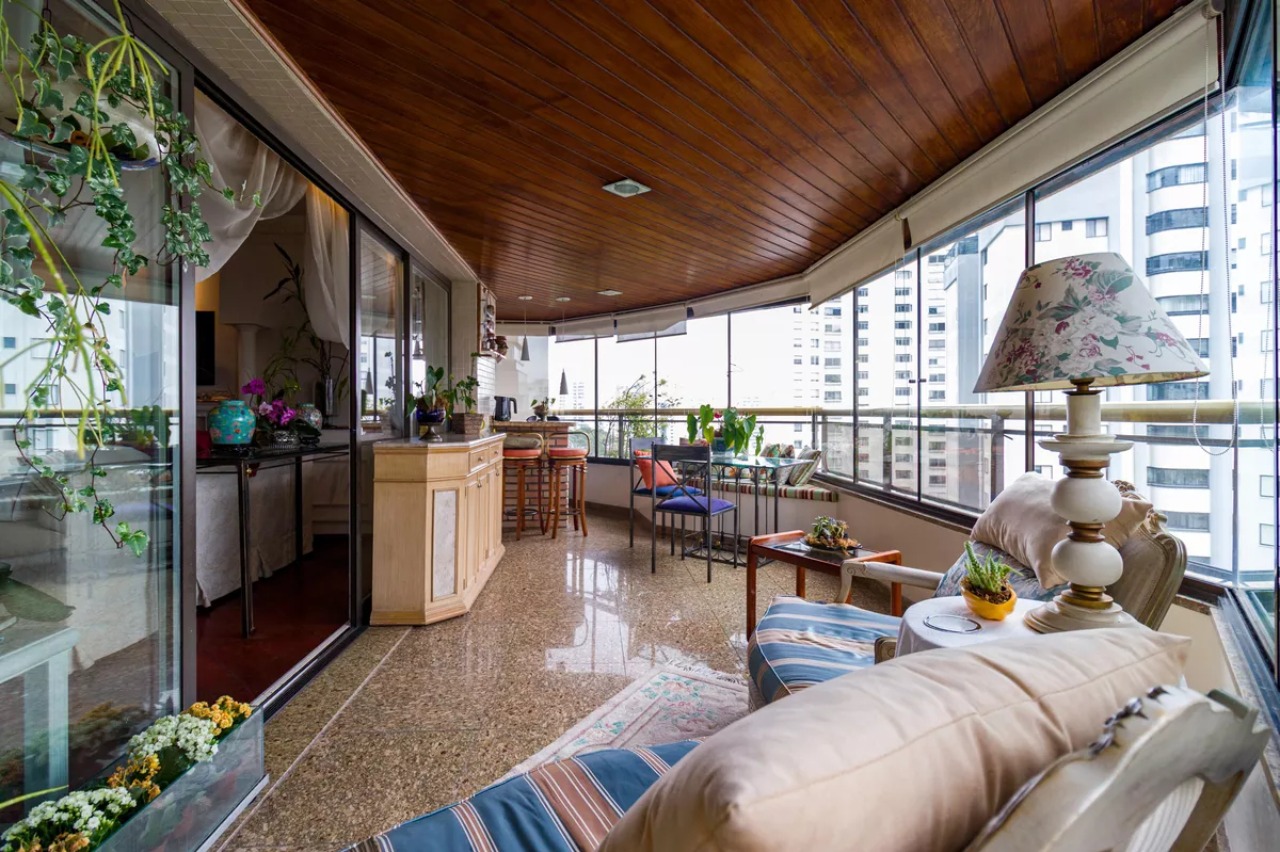 Apartamento, 4 quartos, 270 m² - Foto 1