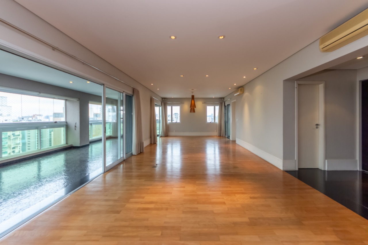 Apartamento, 4 quartos, 240 m² - Foto 1